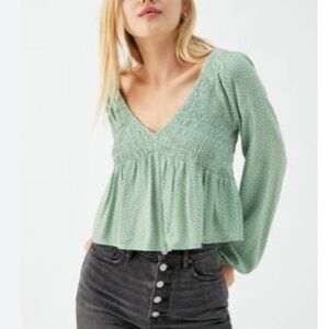 PacSun LA Hearts Sage Green Floral Long Sleeve V-Neck Smocked Babydoll Top